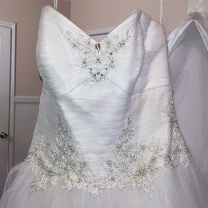 David’s bridal Wedding dress